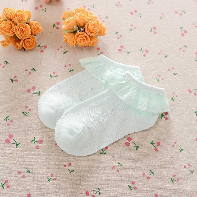 Retro Lace Ruffle Ankle Length Socks