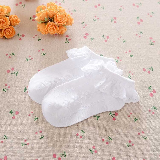 Retro Lace Ruffle Ankle Length Socks